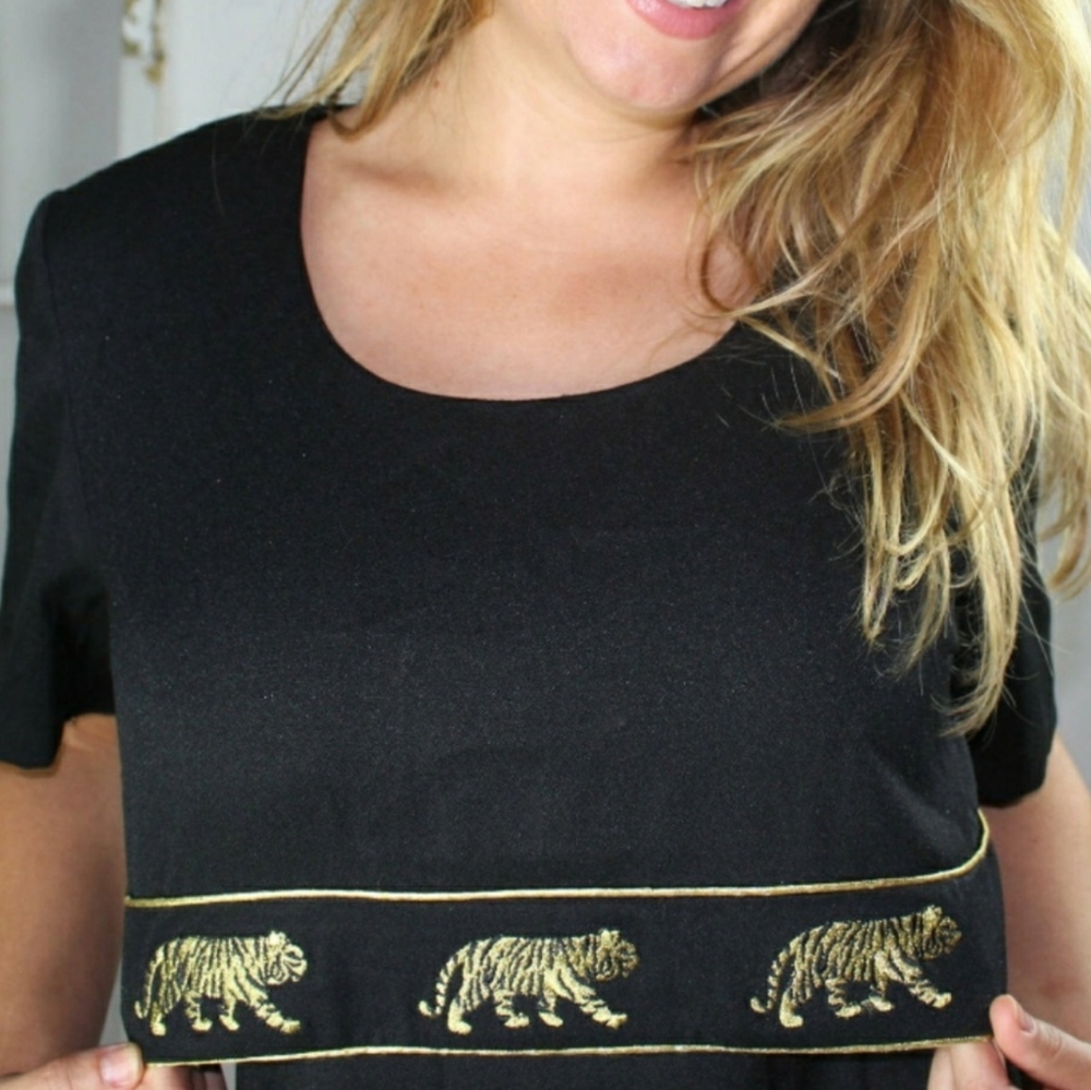 Vintage embroidered Tiger Dress - Picture 8 of 9